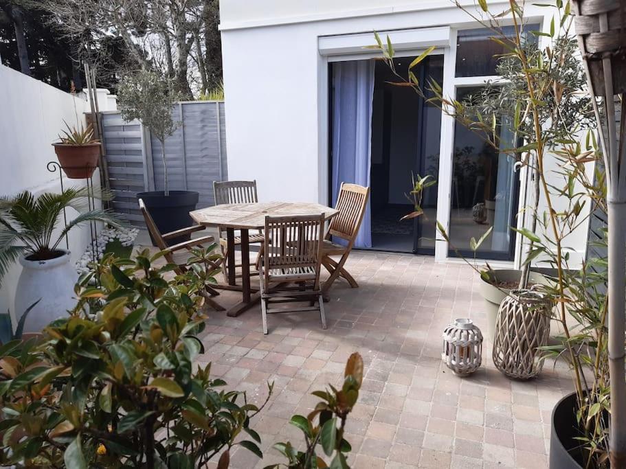 Grand Avec Patio *