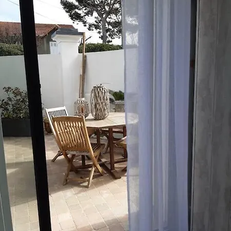 Grand Studio Avec Patio Marseilles Buitenkant foto